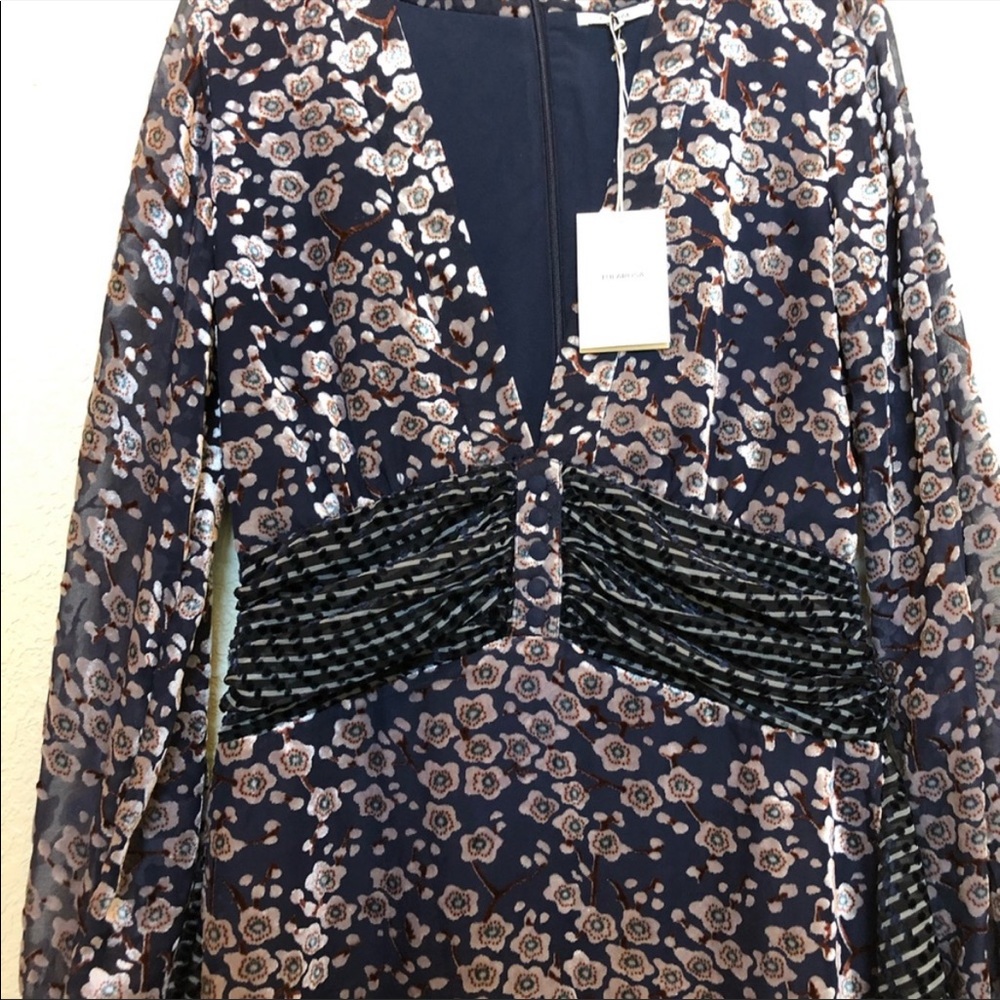 Tularosa Brentwood Dress In Navy - Picture 7 of 11